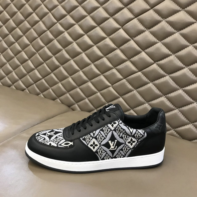 men LV shoes-191
